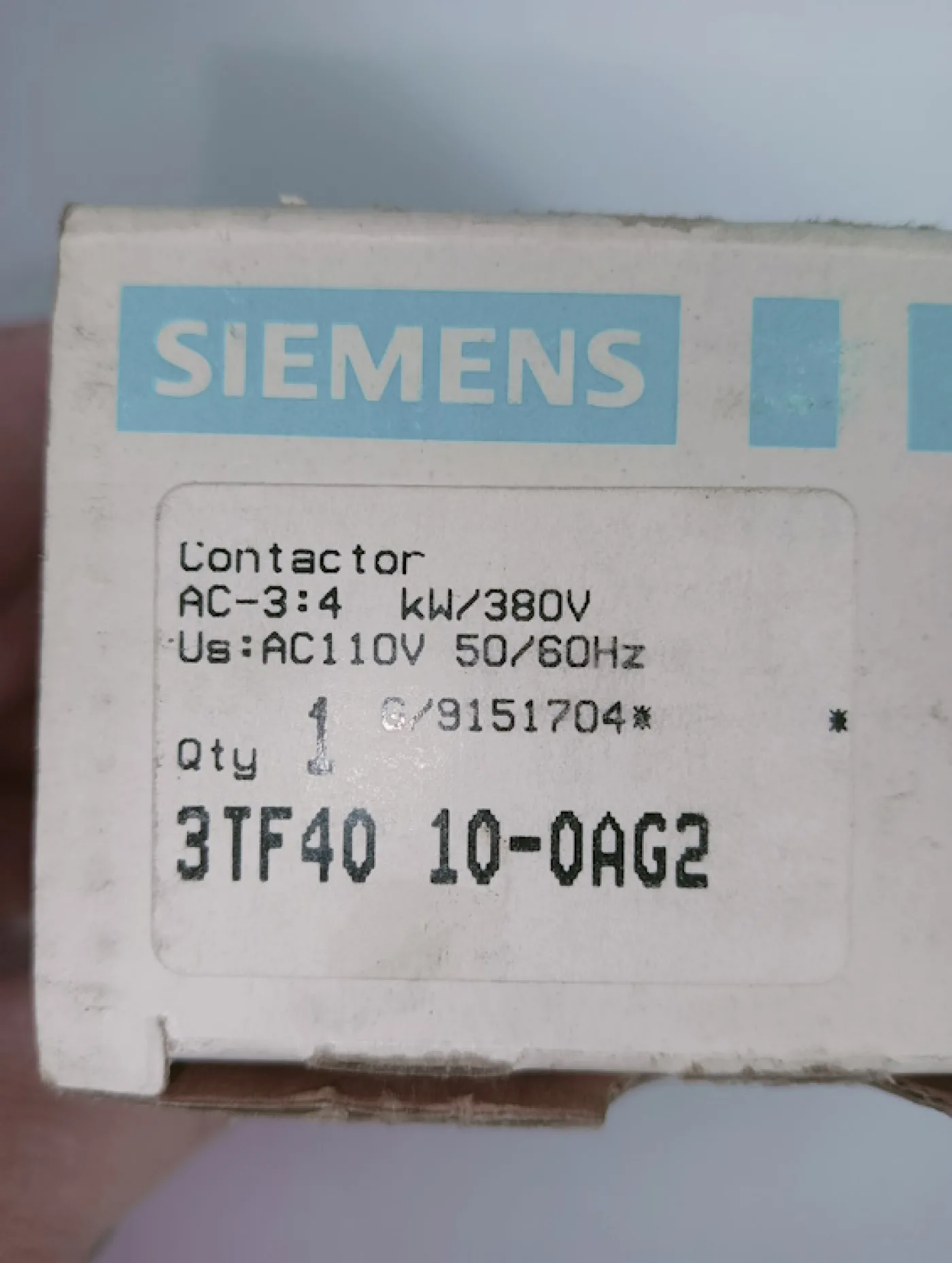 Siemens Schütz Nr. 3TF40 10-0AG2 - 4