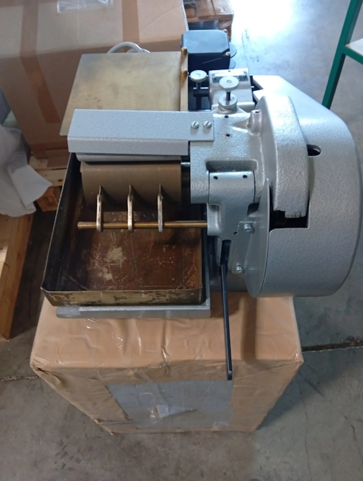 Kantenanleimmaschine Tünkers KBA 120 - 4