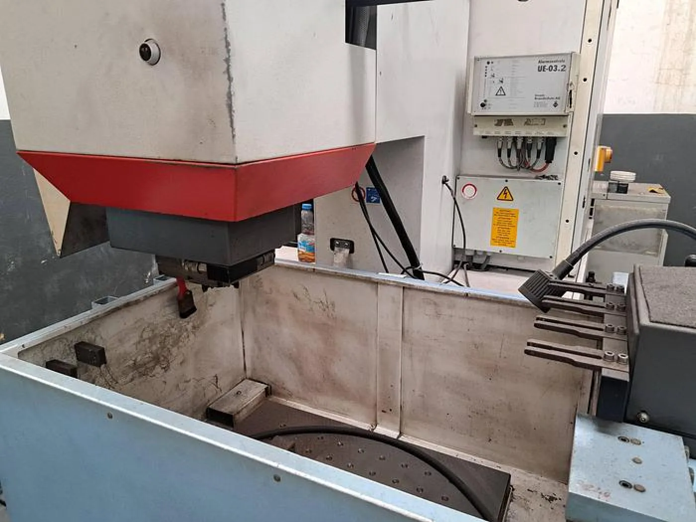 AGIE AGIETRON COMPACT 2 - 2