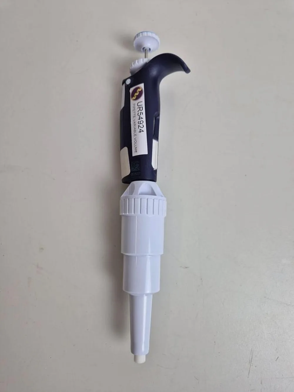 Gilson PIPETMAN L P10mL 1-10mL Single Channel Pipette Colour-code Light Blue