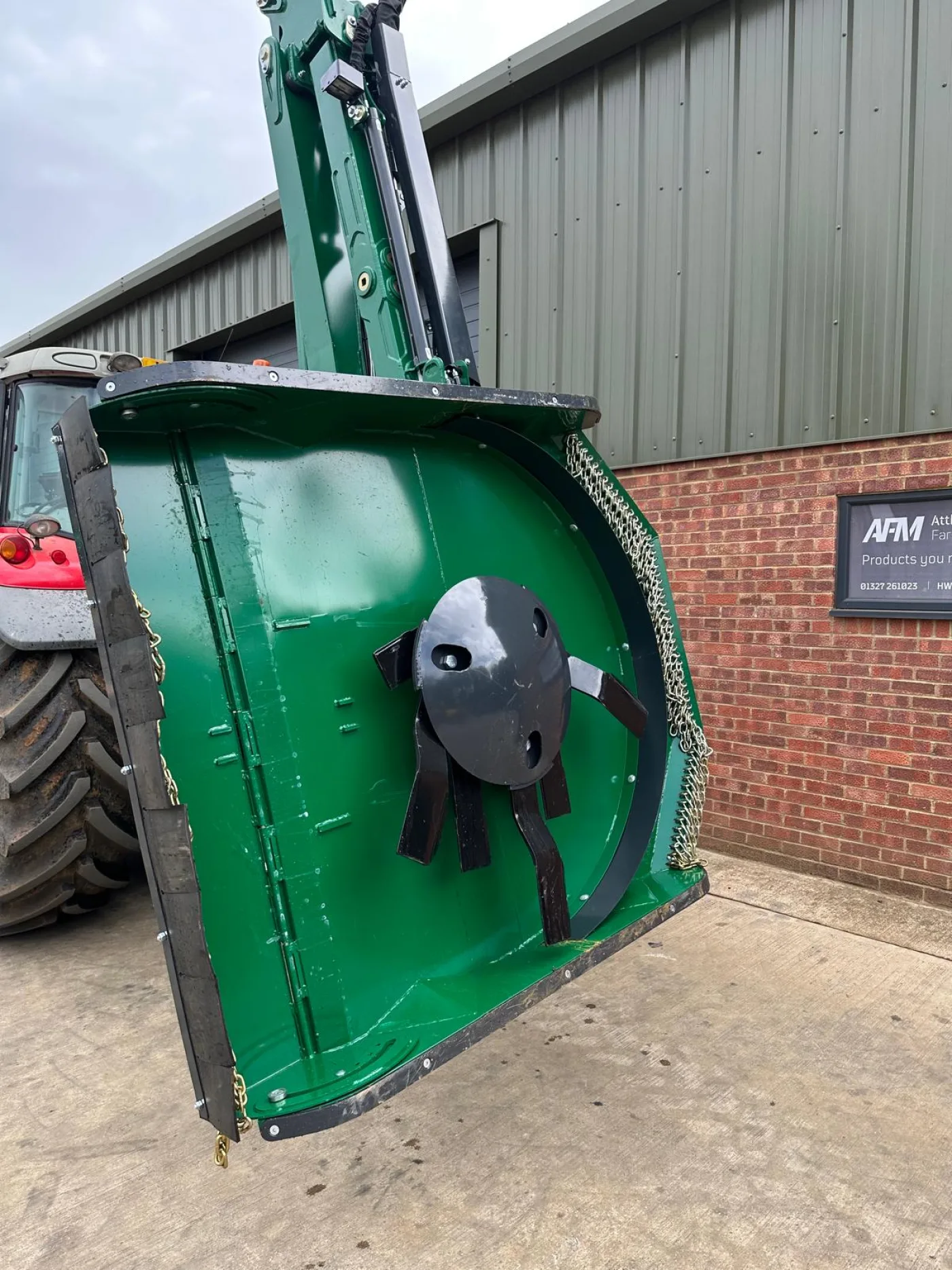 Spearhead Twiga VFRT72 Pro Hedgecutter - 2