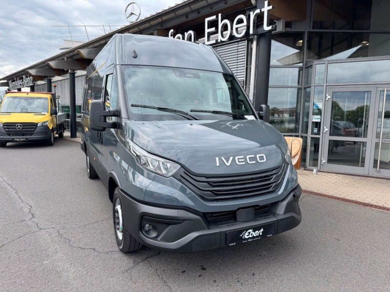 Iveco Daily 35S18 HA8 *R3.520mm*Automatik*Camera*ACC*