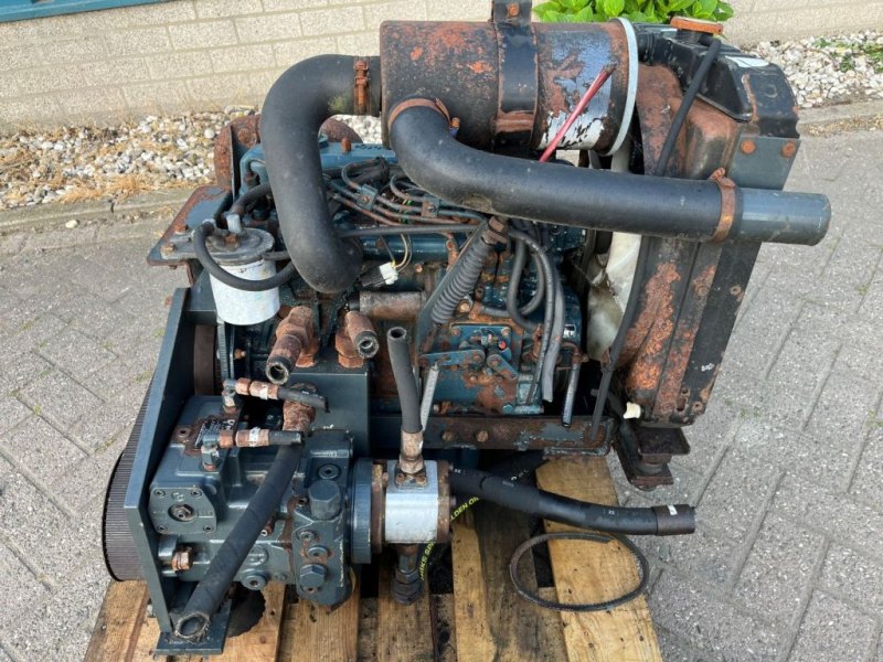 Kubota V1505