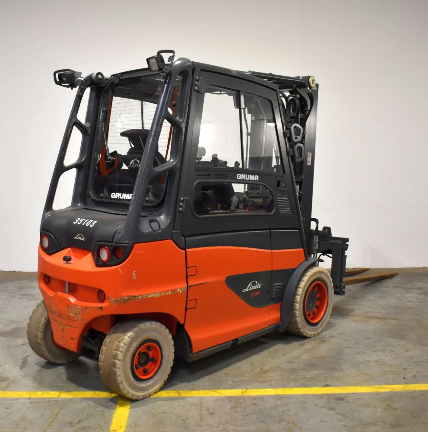 Frontstapler Linde E 35/600 H 388 (2022) - 2