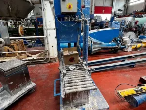 USED CAPPER