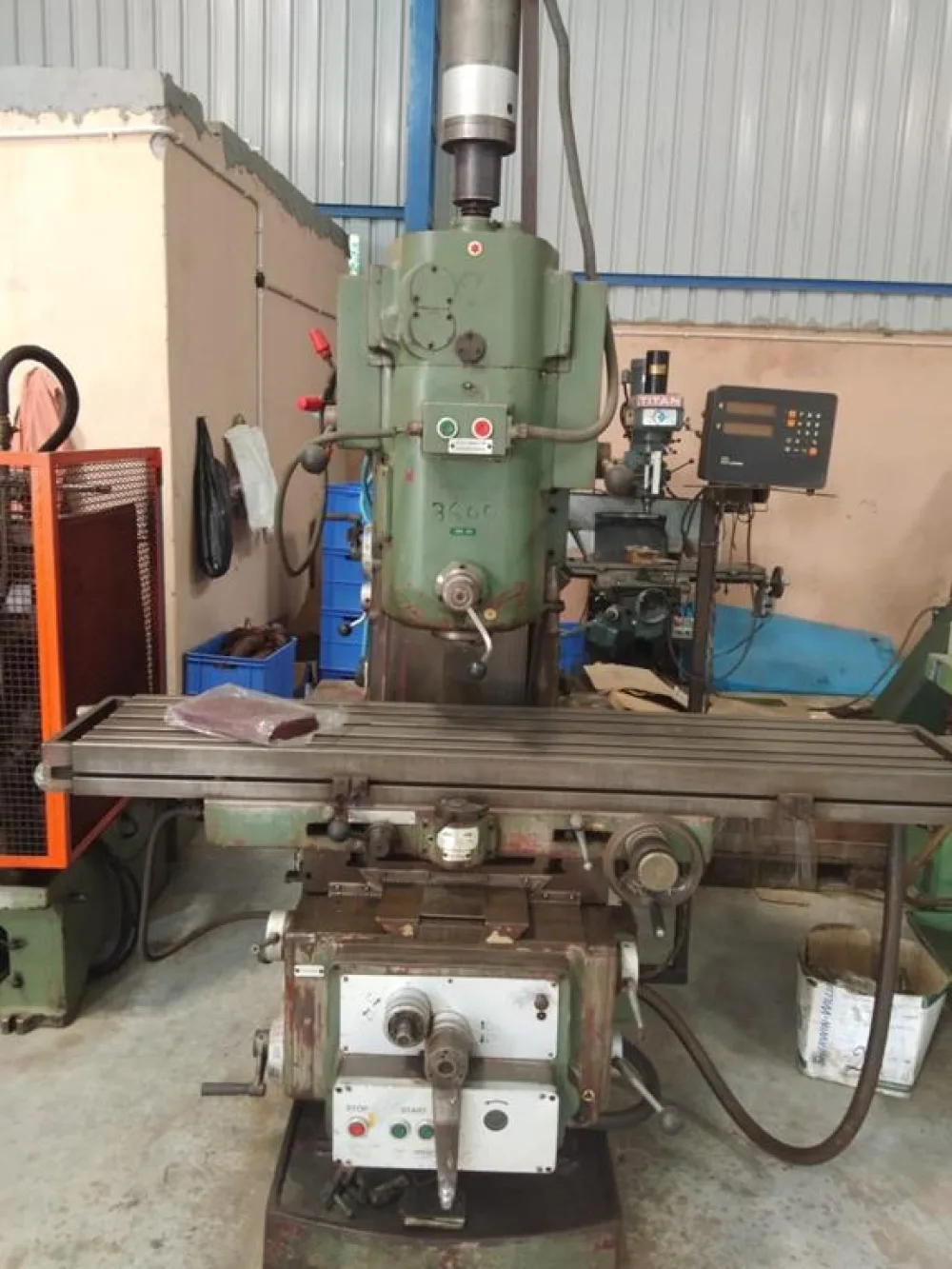 MILLING MACHINE, ZAYER - Laxmi Metal & Machines, Rohtak