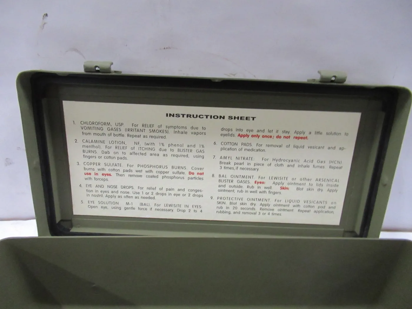 First aid box (Gas casualties) - 3