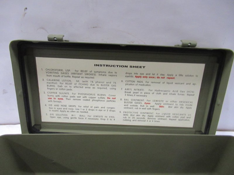 First aid box (Gas casualties)