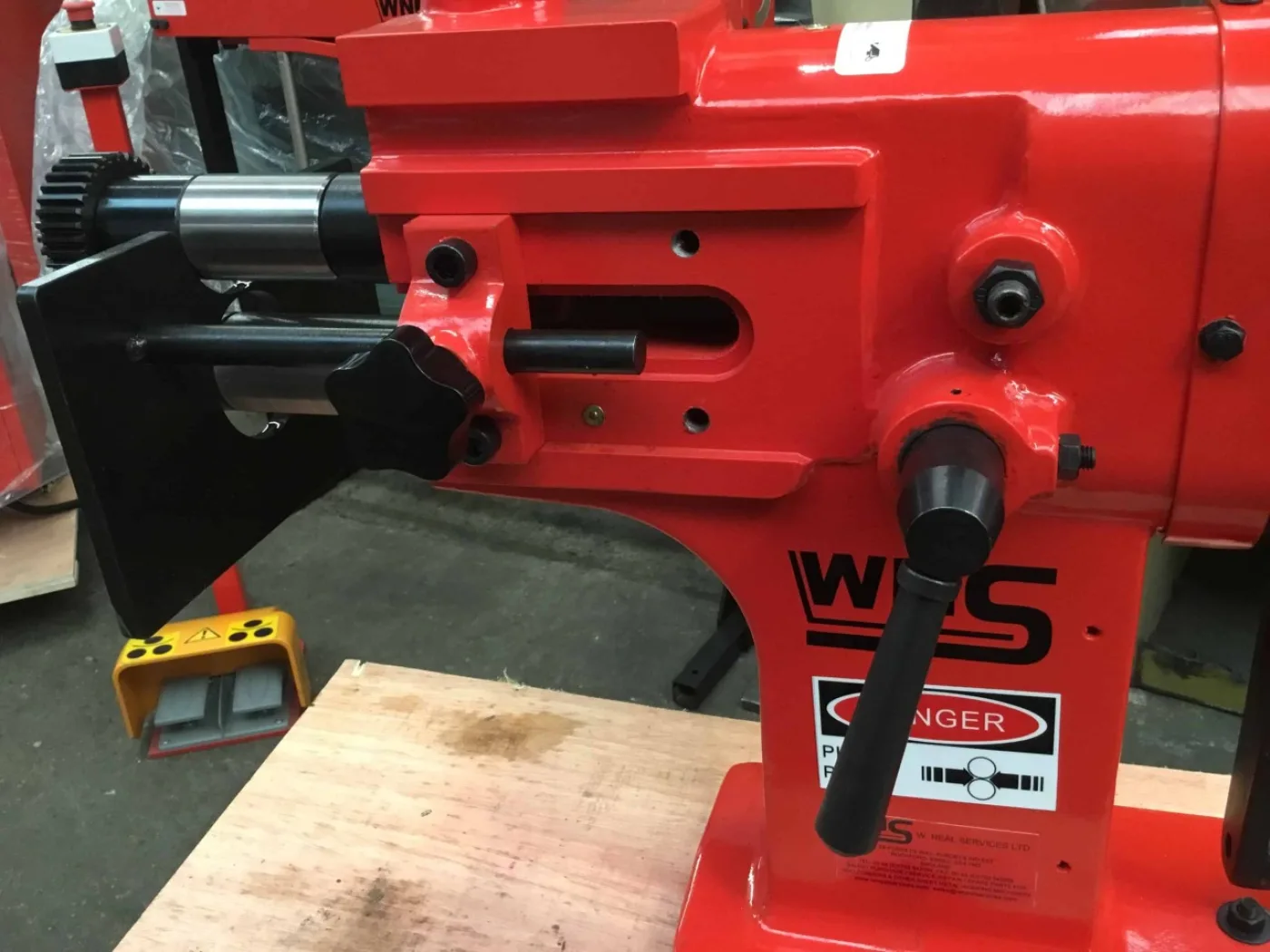 WNS Hand Swager 200mm - WNS - W. Neal Services Ltd - 5