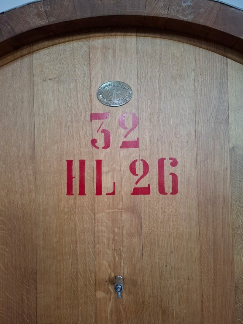 WOODEN CASK CAPACITY HL 26 ABOUT, FIRM VENETA BOTTI, WITH DOOR IN STAINLESS STEEL, SECOND-HAND EQUIPMENT