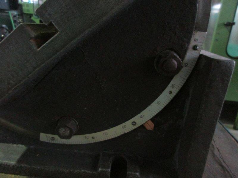 schwenkbar UNBEKANNT