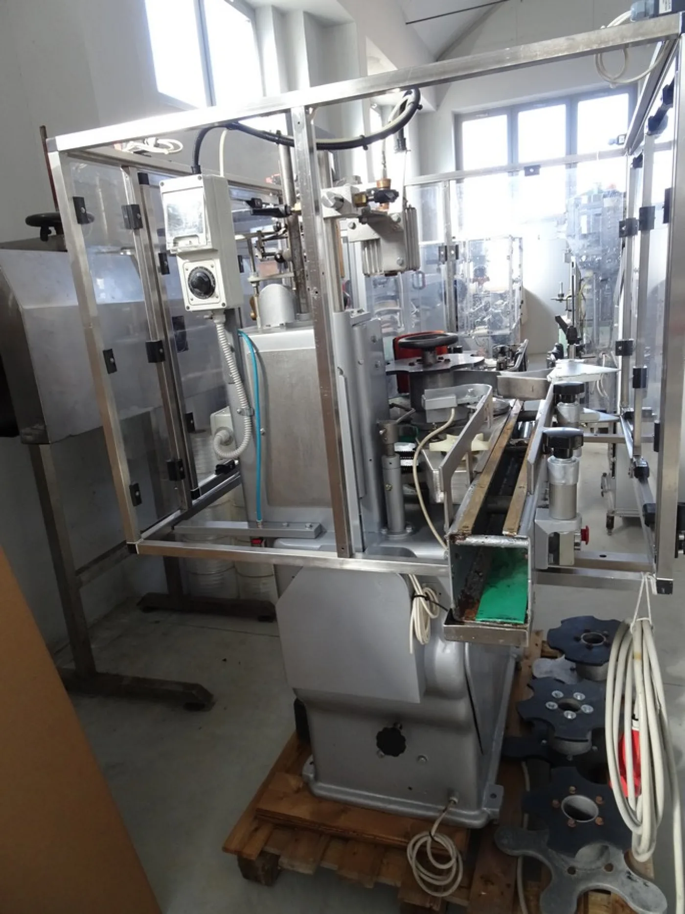 GLUE AND VANE LABELLING MACHINE CAVAGNINO E GATTI, MODEL CG61/D, SECOND-HAND MACHINE - 7
