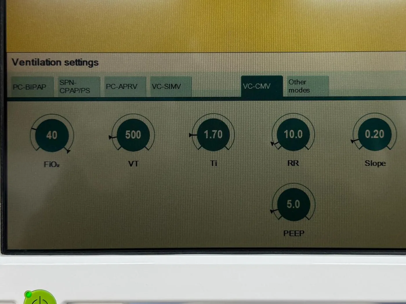 Drager Evita V300 Ventilator Hours: 21823 YOM: 2014 - 8