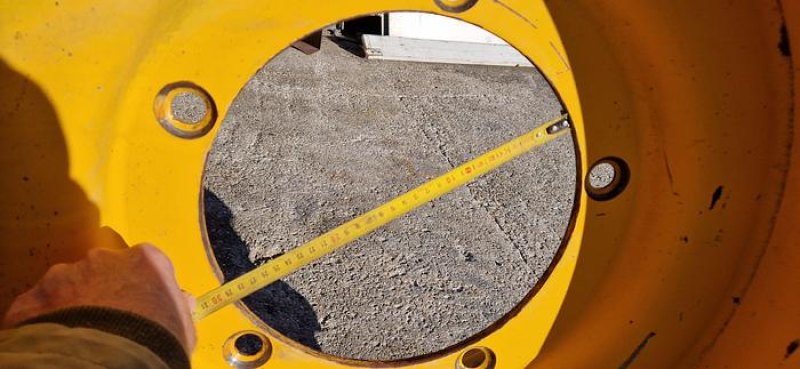 Pirelli 480/70R24 Reifen