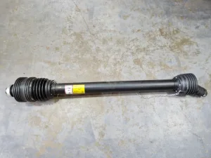 Spearhead Multicut 820 Input Shaft 5770211 (20 Spline tractor end)