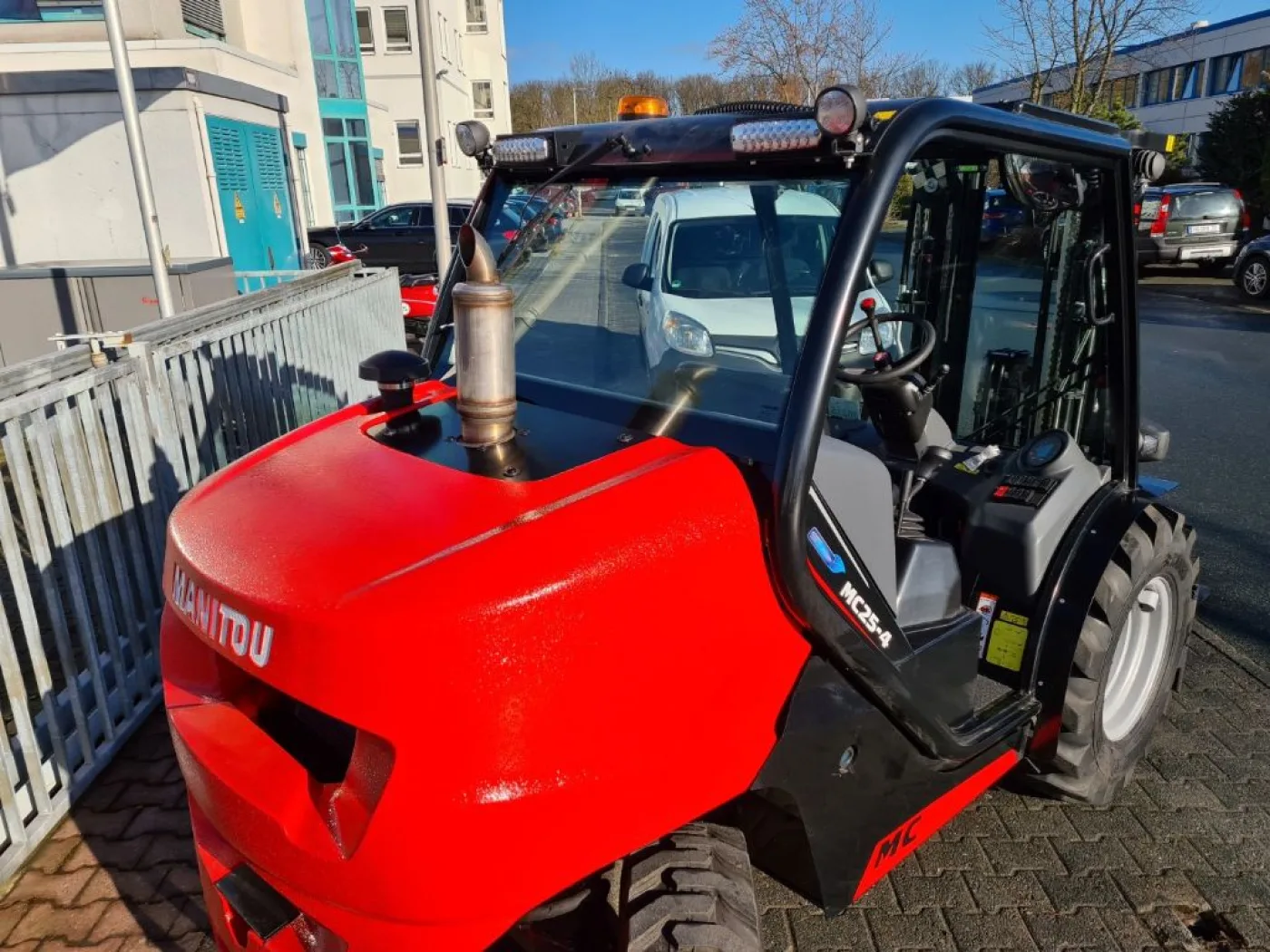 Manitou MC 25-4 ST5B S1 Buggy - 4