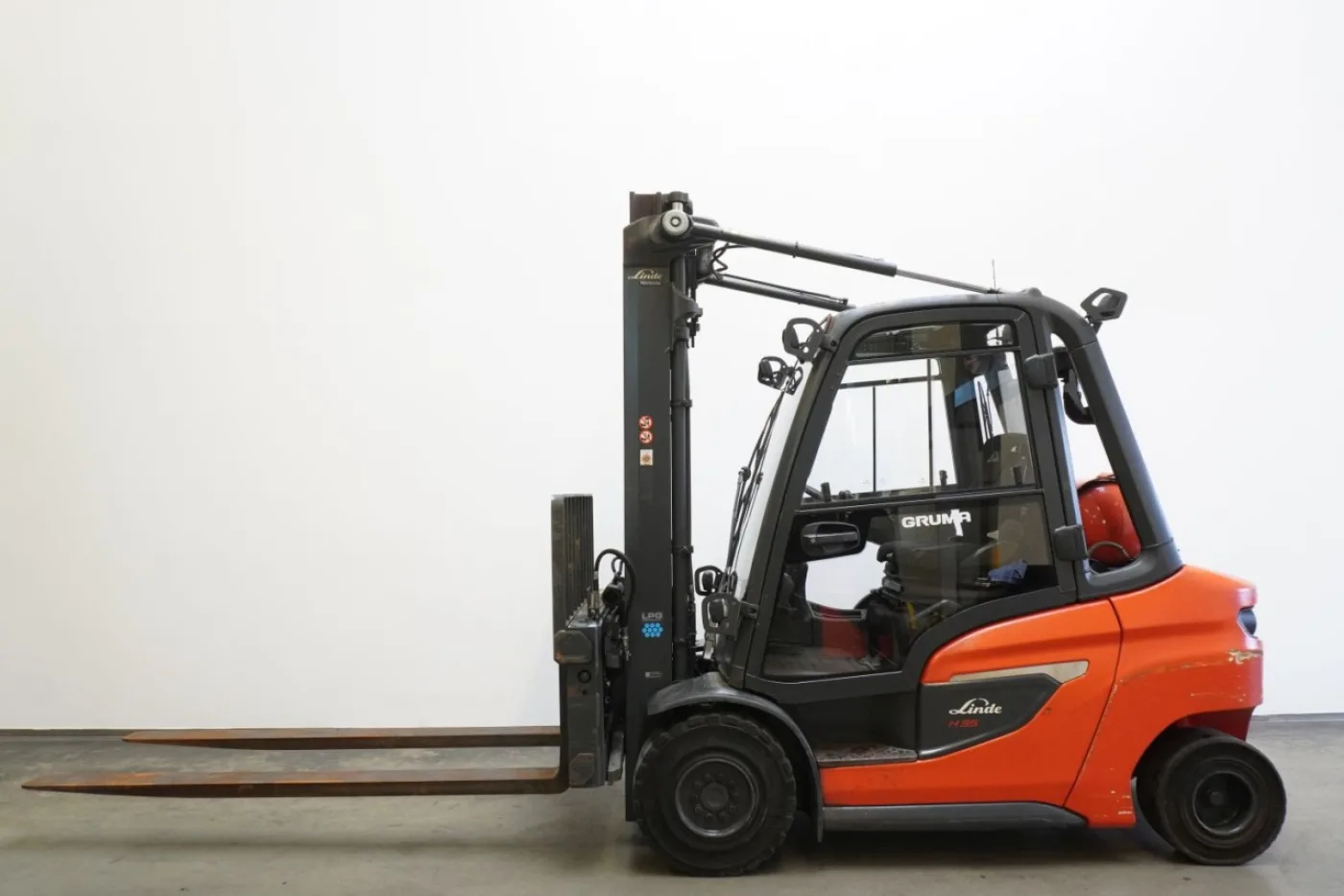 Frontstapler Linde H 35 T 1202 (2023) - 4