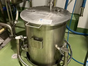 STAINLESS STEEL HIGH SCHOOL TANK 520 LITERS