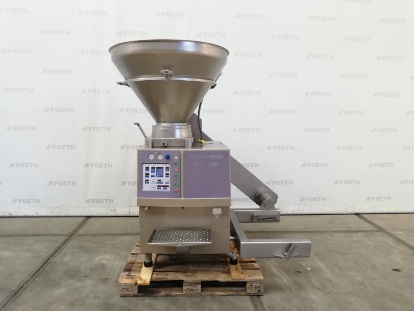 Handtmann VF100 vacuum filler - Piston filler - 5