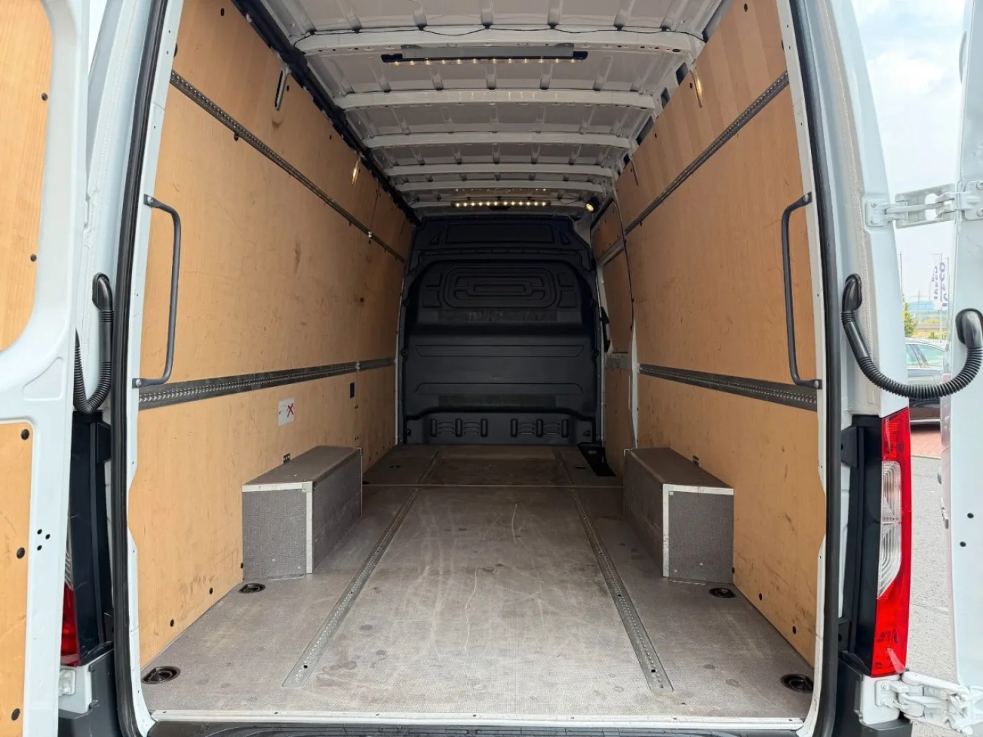Mercedes Benz Sprinter 317 CDI 9G 4325 Air Conditioning AHK3,5to - 6