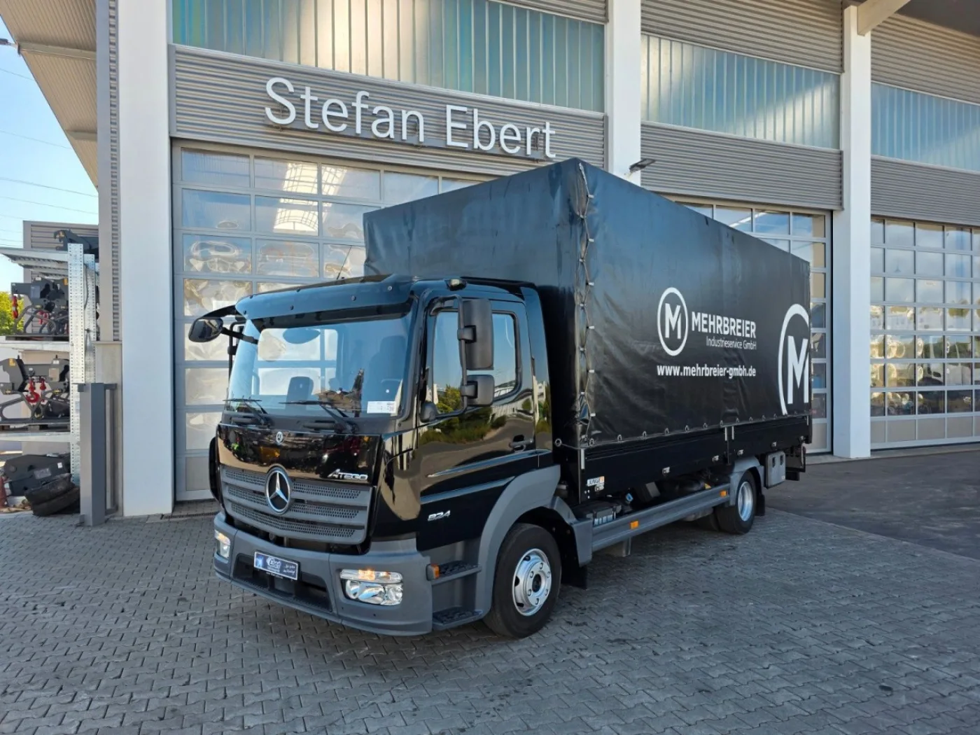 Mercedes Benz Atego 824 L Bär LBW 1.000kg AHK Air Conditioning 3 Sitze - 1