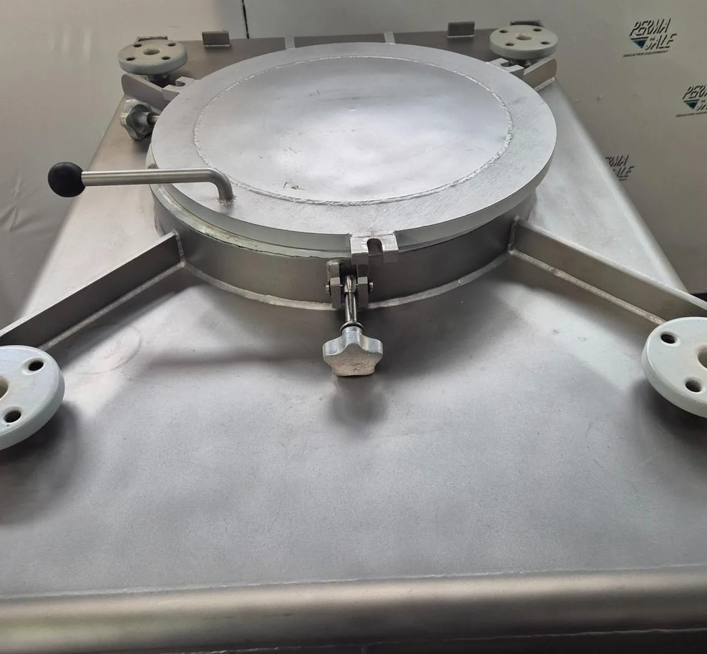 Edelstahl-Maurer AG IBC-Behälter mit Halar-Beschichtung 670 ltr. - 7