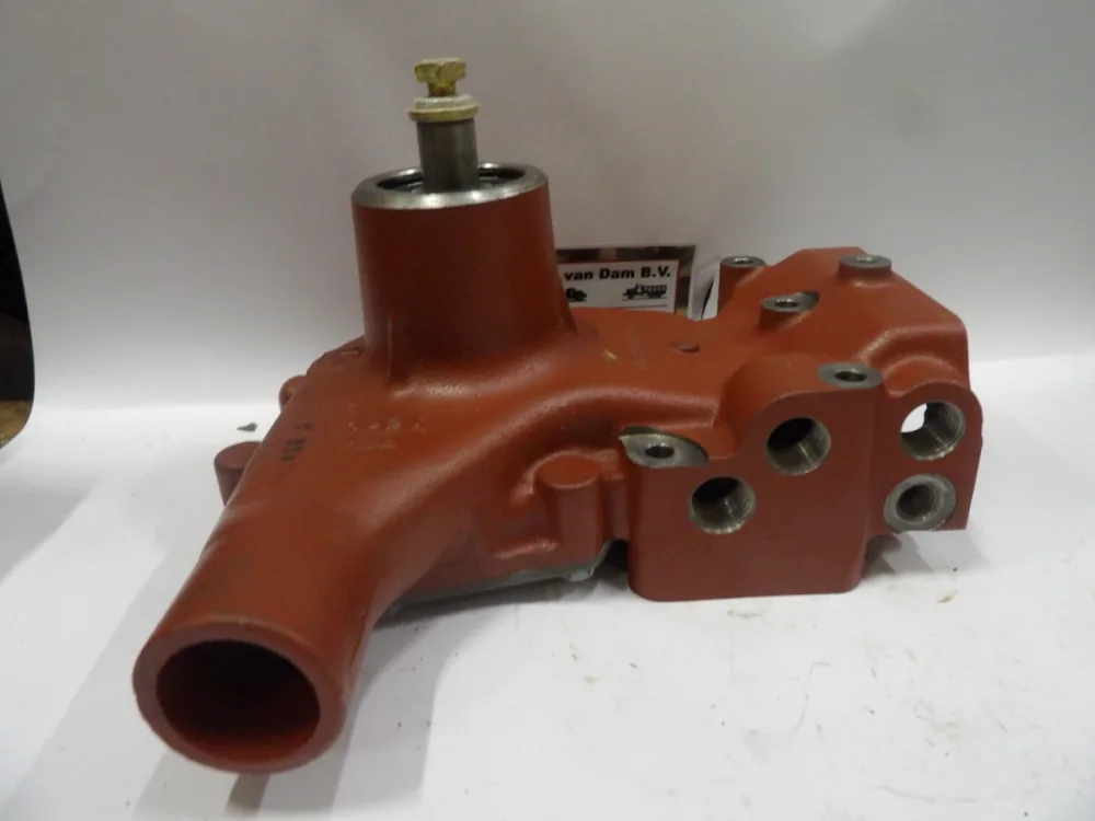 Waterpomp DAF 615 motor