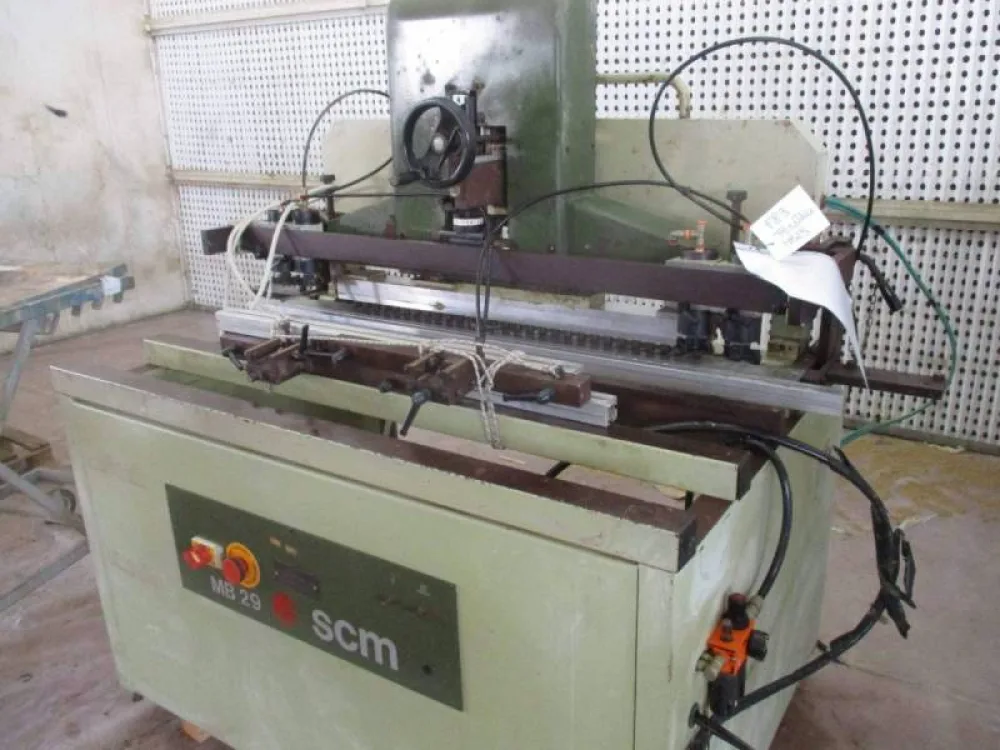 FORATRICE SCM MOD. MB29