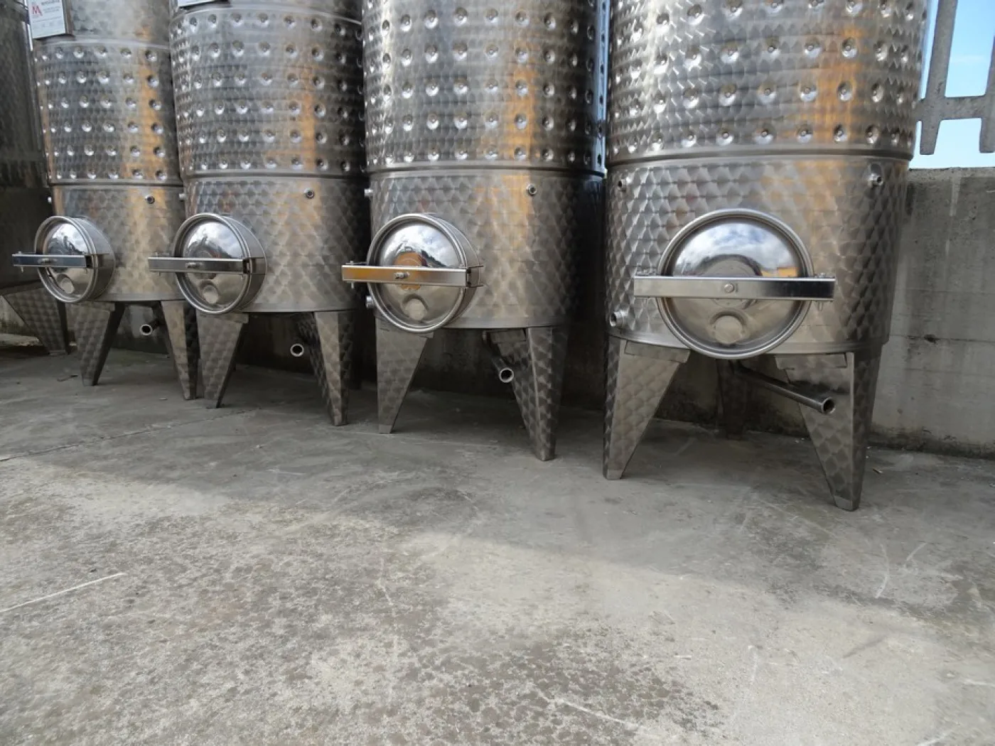 TANKS CAPACITY 500 LITERS, STAINLESS STEEL, MODEL FLOATING TOP WITH BAND, CONICAL BOTTOM, NEW EQUIPMENT. - 5