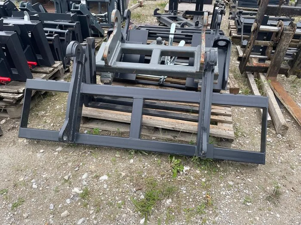 BIG Volvo BM Palettengabel 180 cm breit mit 4 t Tragkraft