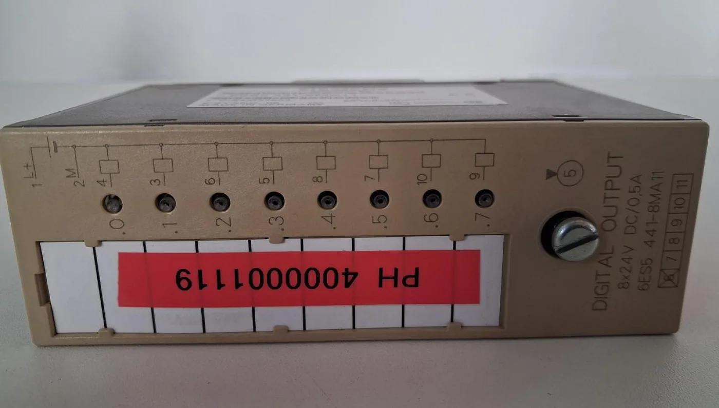 Siemens SIMATIC S5 6ES5 441-8MA11 Digital Output Module - 2