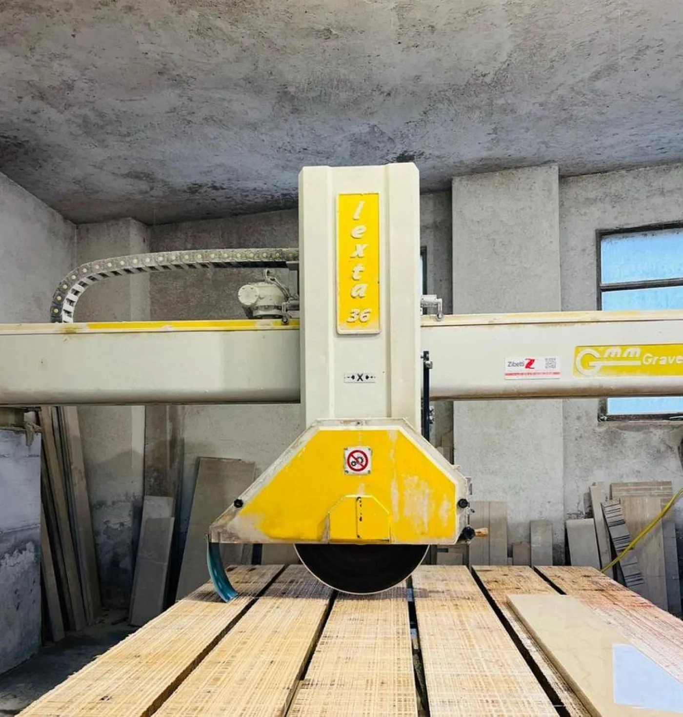 2001 GMM LEXTA 36 Full - 5
