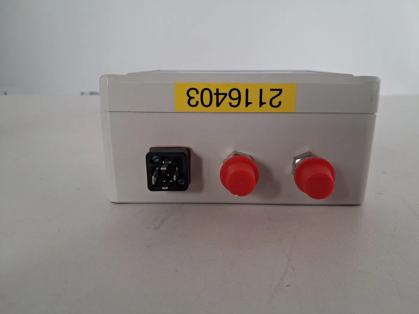 Furness Controls FCO332-2W Differential Pressure Transmitter - 4