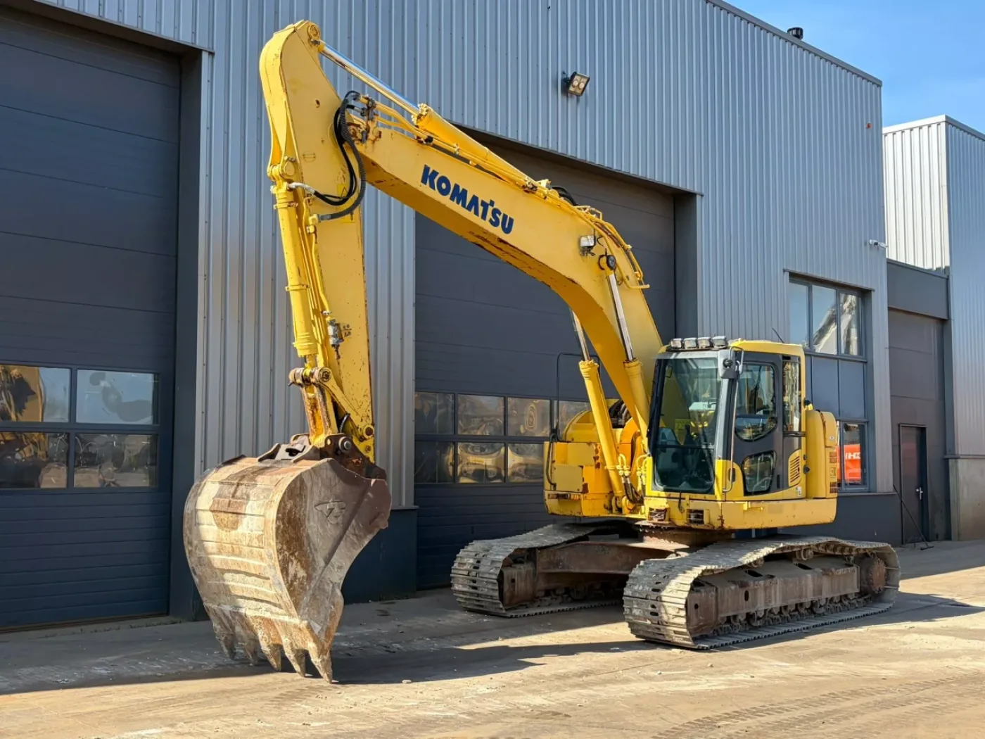 Komatsu PC228USLC-8 - 2