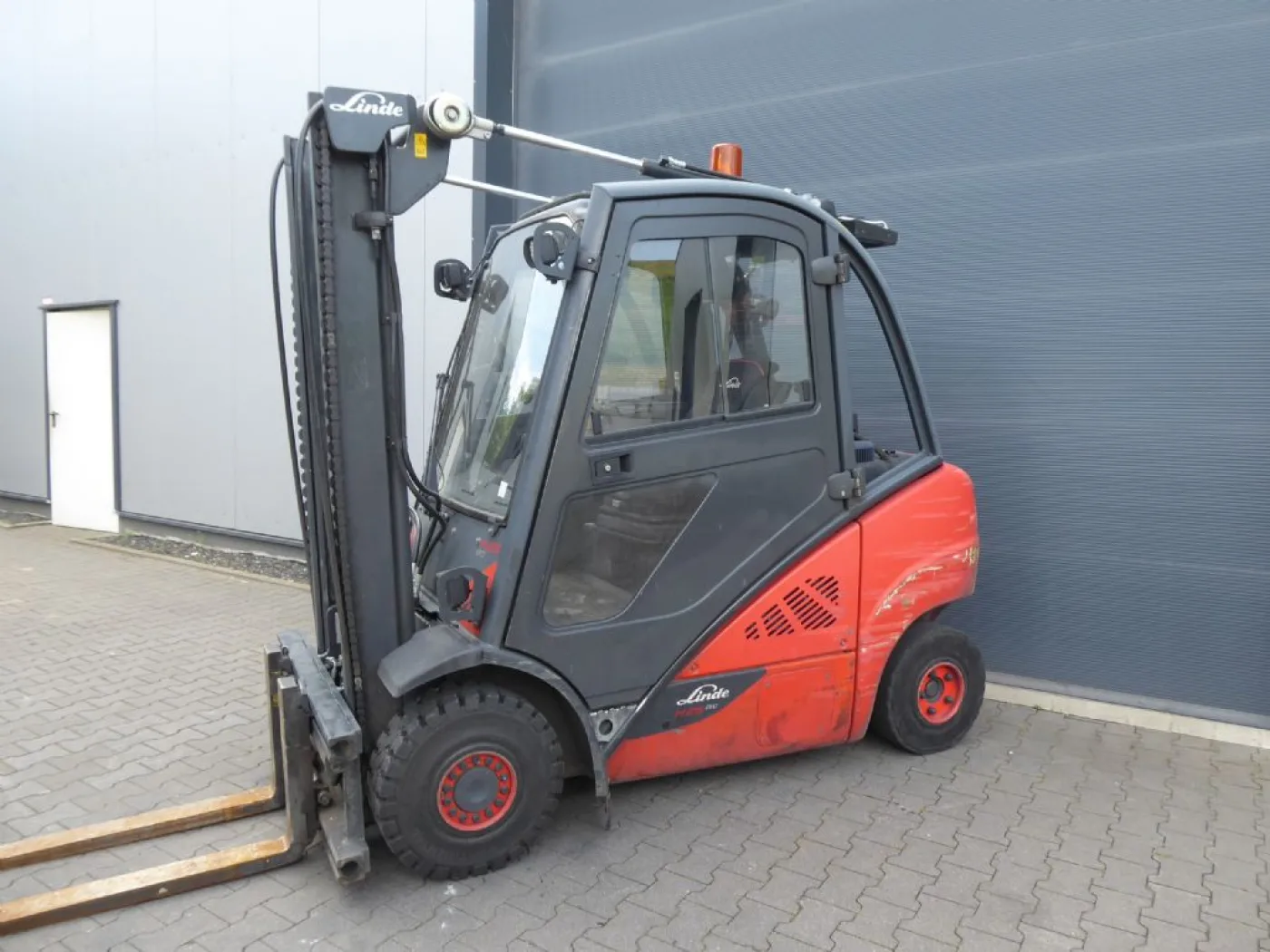 Linde H25D-02 - 3