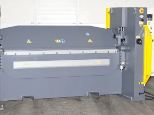 Hydraulische Schwenkbiegemaschine AMH 2045