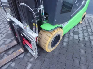 Cesab Toyota 9FBM35T