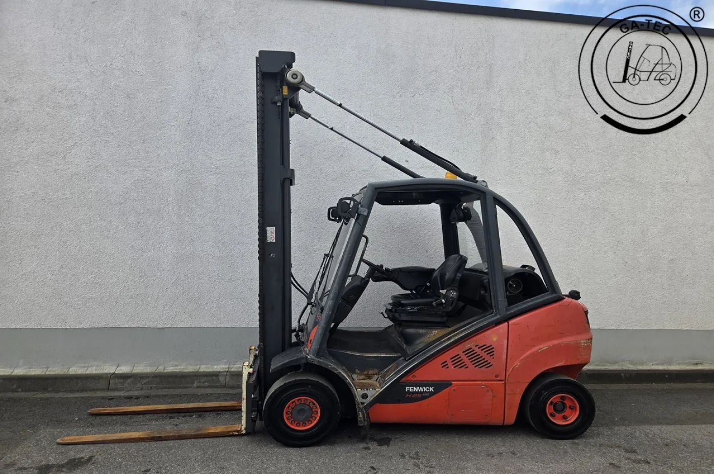 Linde H25T-02 - 2