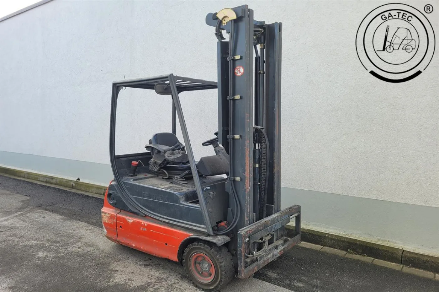 Linde E16 - 4