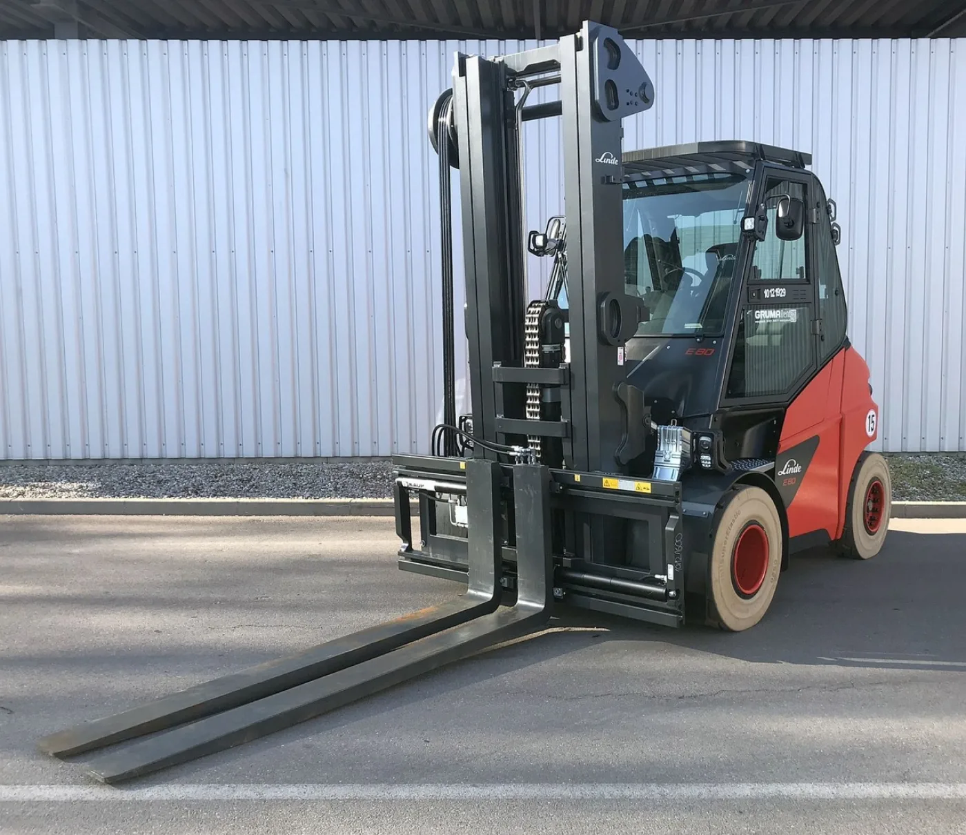 Frontstapler Linde E 80/600 1279 (2022) - 1