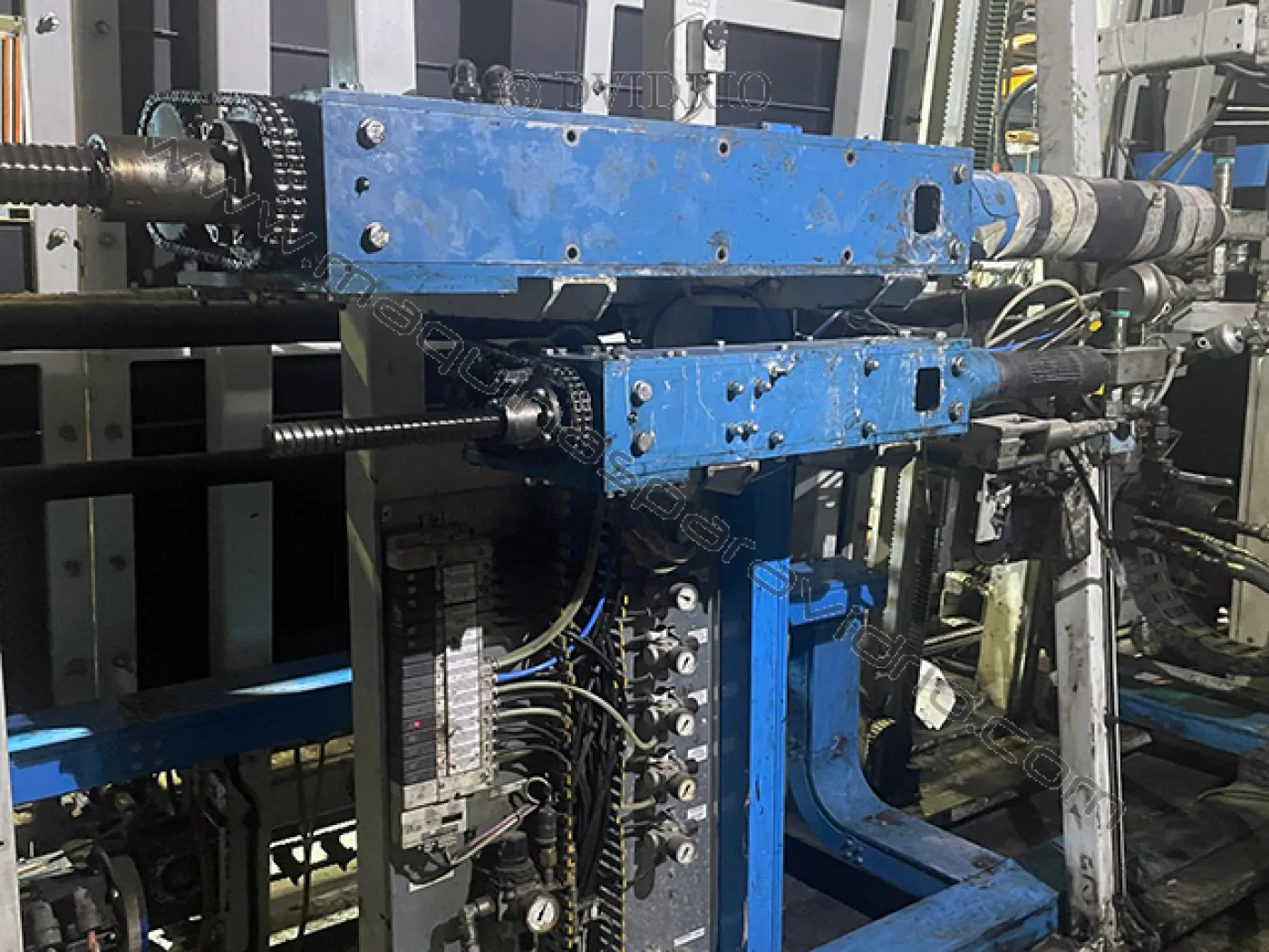 ROBOT DE SELLADO PARA VIDRIO CÁMARA FOREL - 4