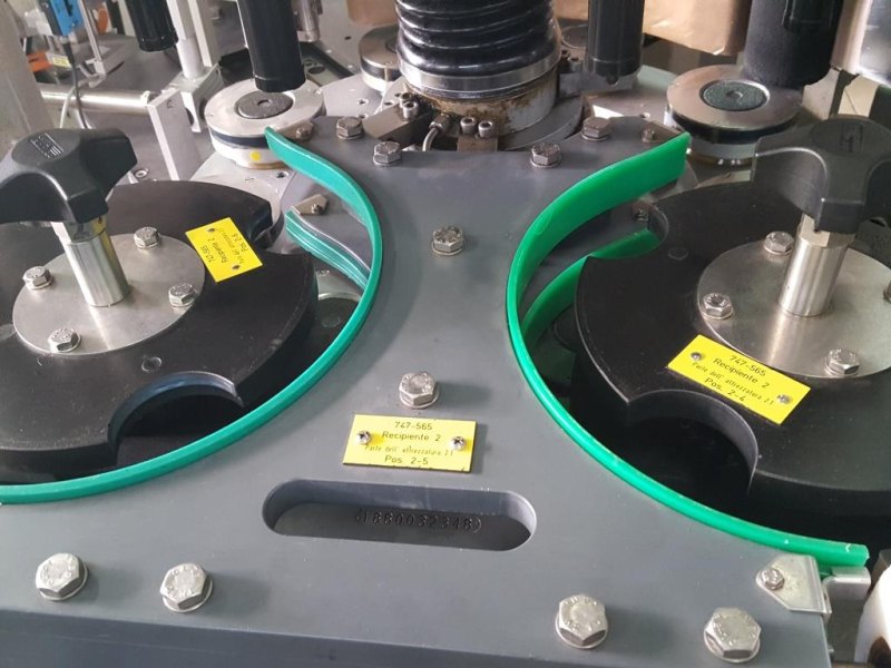 ETICHETTATRICE – KRONES – MOD. AUTOCOL 480-8 TIPO 747