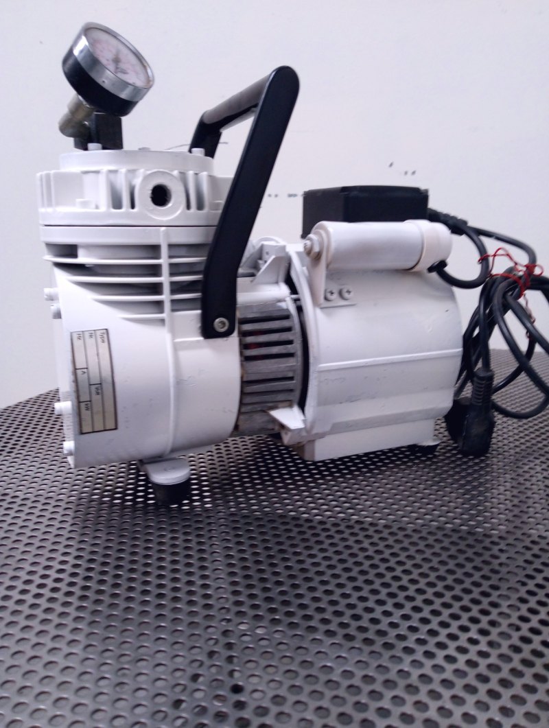 POMPA PER VUOTO – KNF – MOD. N035AN18