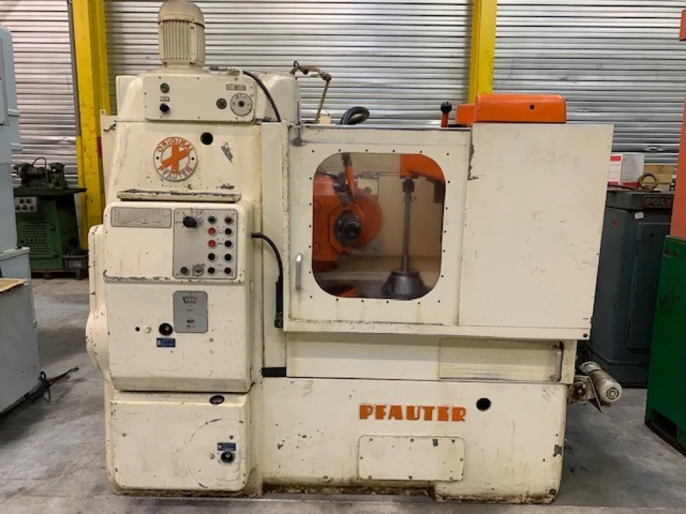 PFAUTER P400 – Gear Hobbing Machine