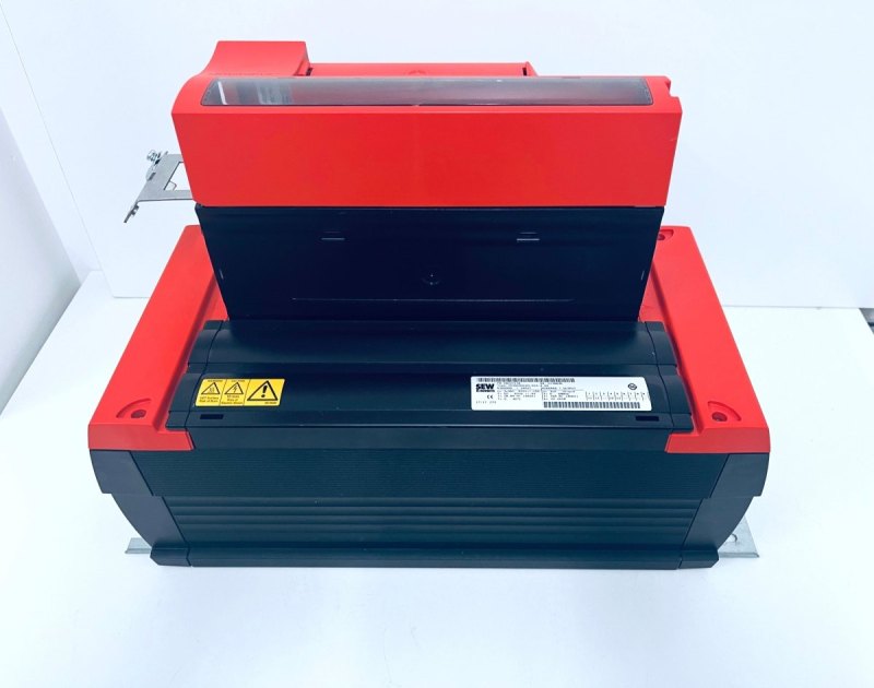 SEW-Eurodrive MDX61B0150-503-4-0T Umrichter 0618845