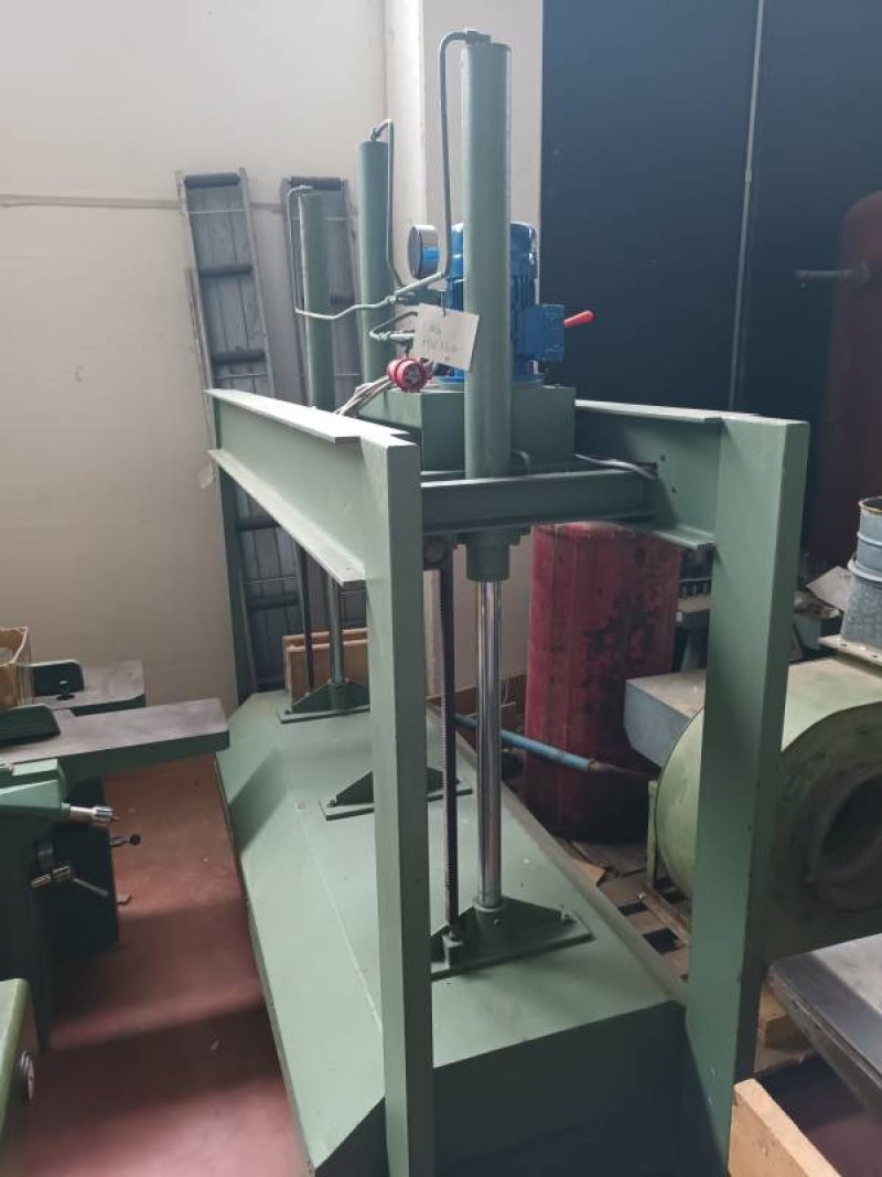 PRESSA ORMA A FREDDO mm.1800x800