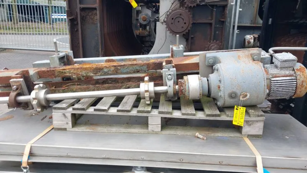 Dehairing conveyor belt