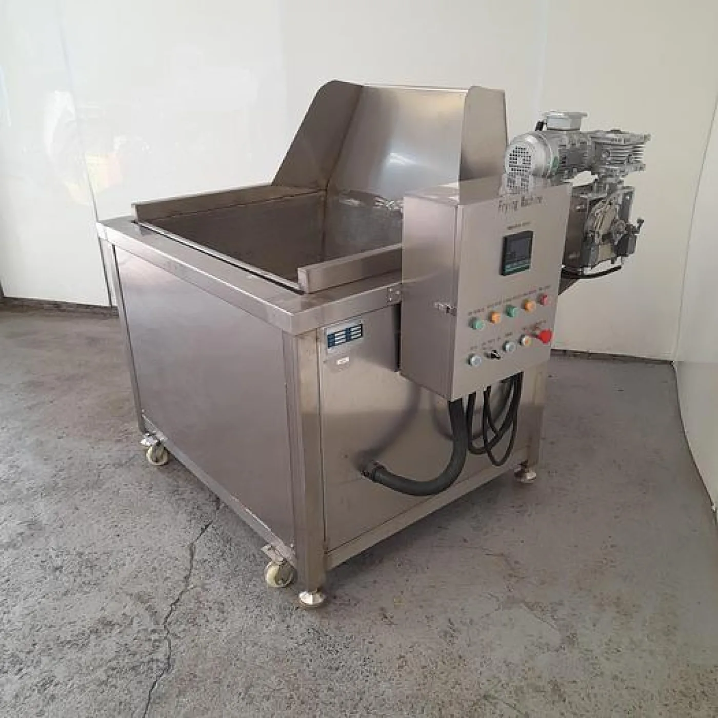 Electric Deep Fryer - 1