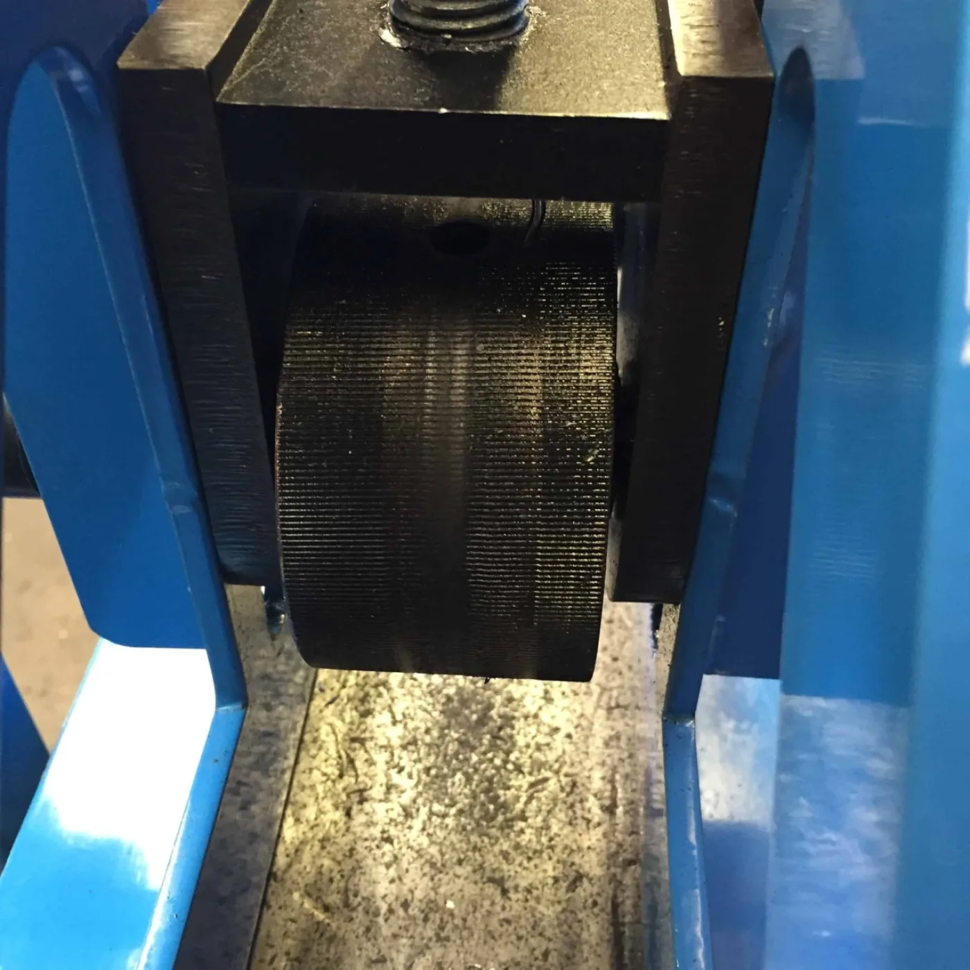 WNS Tube Section Roller 40mm - WNS - W. Neal Services Ltd - 6