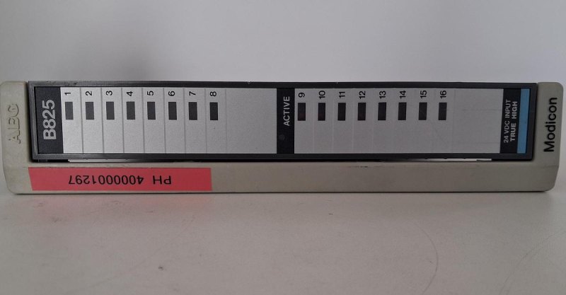Modicon AS-B825-016 24 VDC Output Module